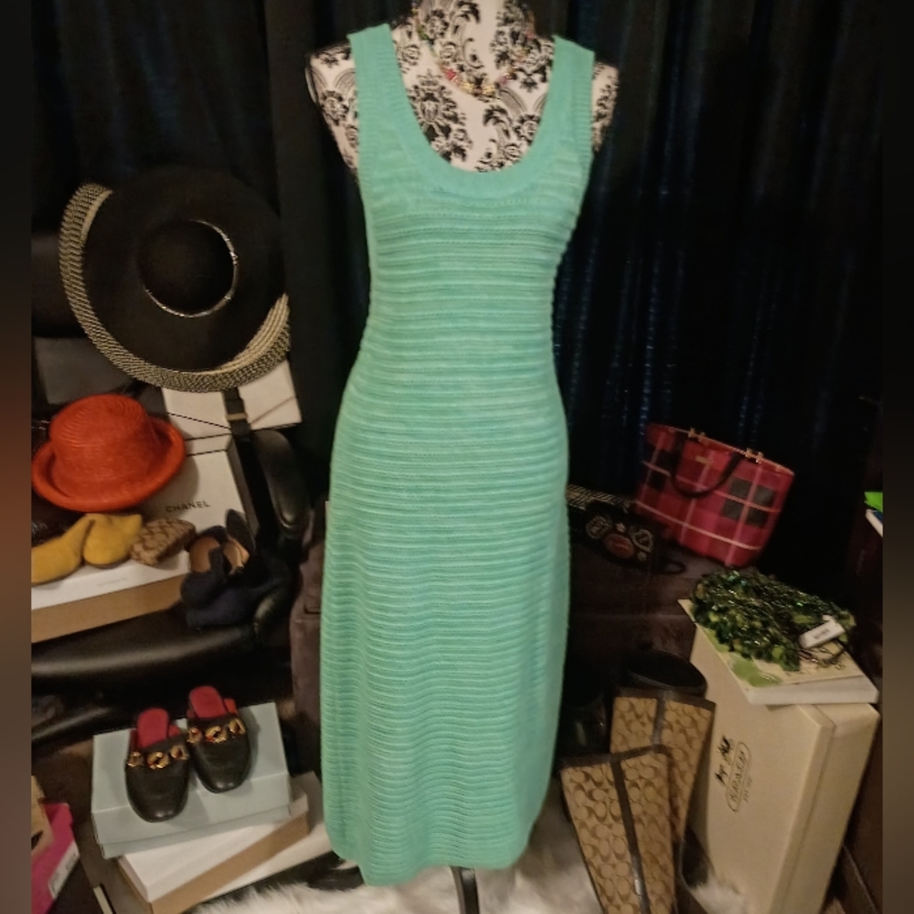 Chic Sleeveless Turquoise Colored Maxi Dress